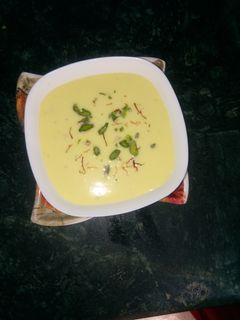 केसरी पनीर फिरनी (kesari paneer firni recipe in Hindi) रेसिपी मुख्य फोटो