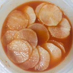 A picture of Spicy Pickled Radish (Korean style, sugar free).