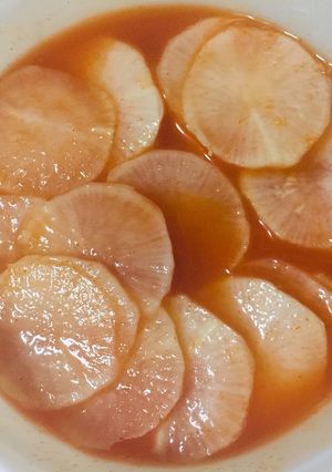 A picture of Spicy Pickled Radish (Korean style, sugar free).