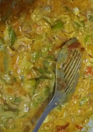 A picture of Capsicum malai sabji.