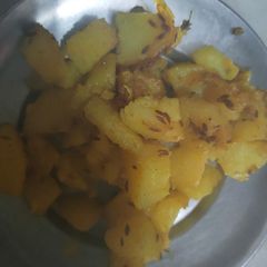A picture of Jeera aloo.