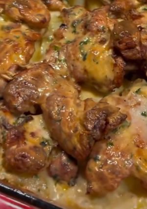 Foto de Frango Cremoso ao Forno com Molho de Queijo