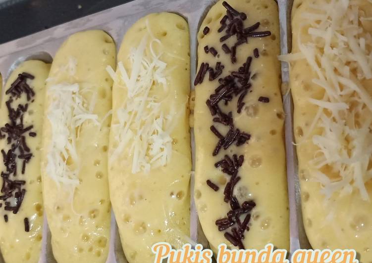 Pukis coklat keju