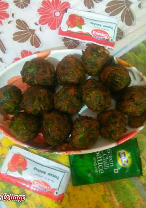 A picture of Spinach bread balls.