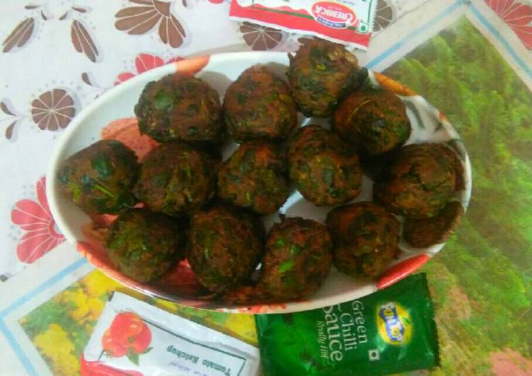 Spinach bread balls