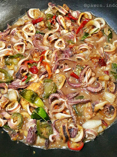 A picture of Spicy Squid/Calamari.