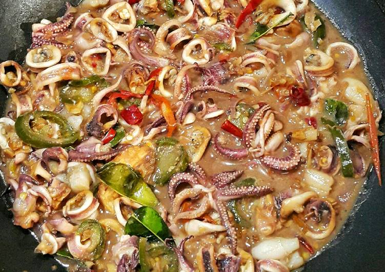 Steps to Make Homemade Spicy Squid/Calamari