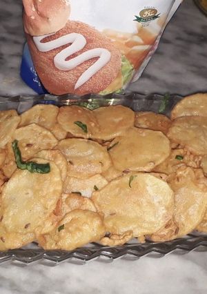 A picture of Crispe Aloo puri.