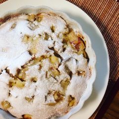 A picture of Rhubarb Cake (Small Version).