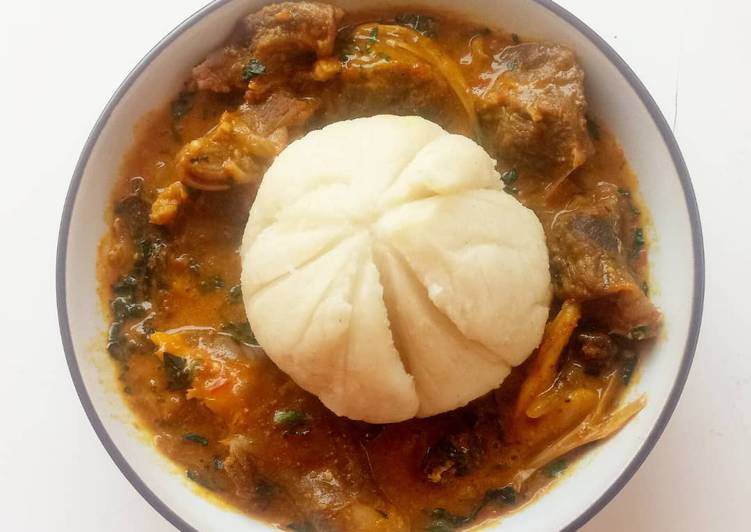 Ogbono soup with fufu