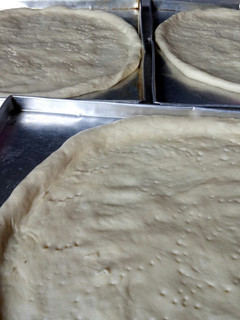 Foto resep Dough pizza (Roti untuk pizza)