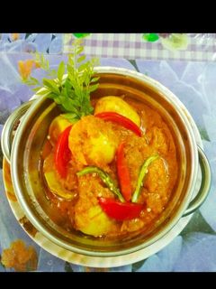 ঝাল মিষ্টি ডিমের কারী (Jhal mishti dimer curry recipe in Bengali) রেসিপির প্রধান ছবি