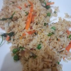 A picture of Cashew nut-coconut vegetable rice.