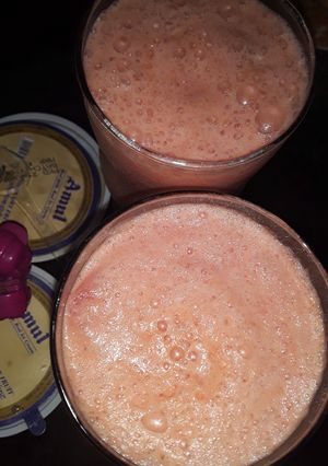 আফগানি ওয়াটারমেলন মিল্কশেক(Afghani watermelon recipe in Bengali) রেসিপির প্রধান ছবি