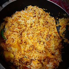 A picture of Chicken BBQ Biryani.