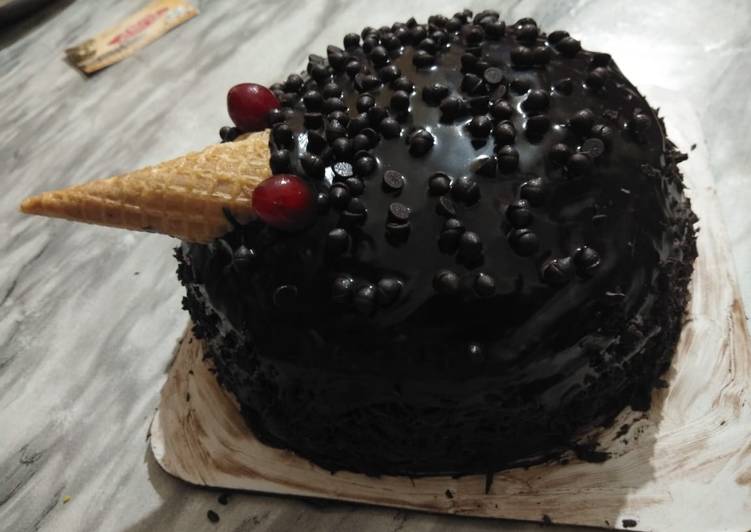 Dark Chocolate Cake