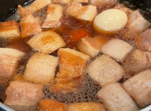 Hình của món Thịt kho trứng miền quê.