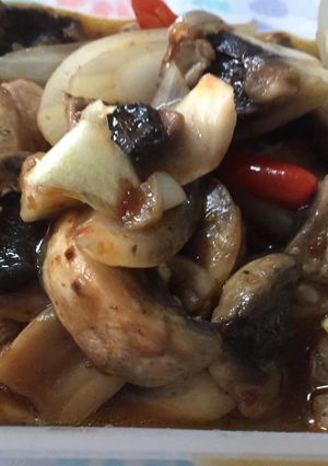 รูปของ ไก่ผัดเห็ดน้ำพริกเผา