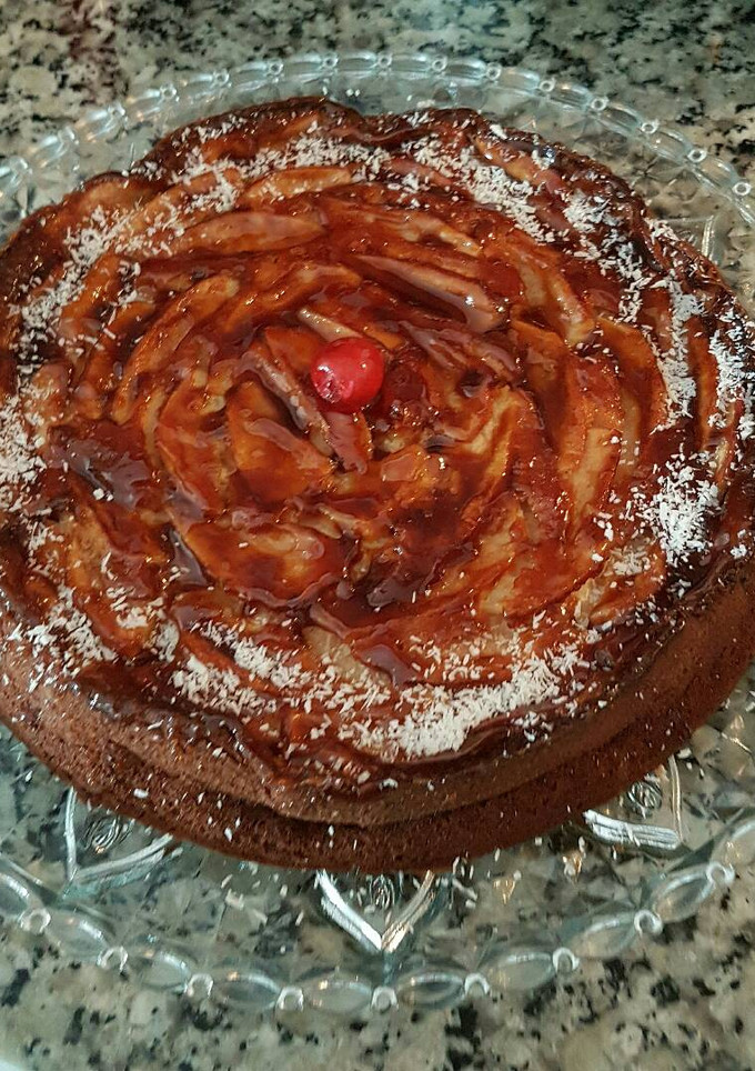 Una foto de Tarta de queso manzana y caramelo