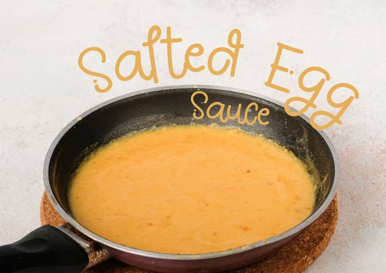 Salted Egg Sauce (Saus Kuning Telur Asin)