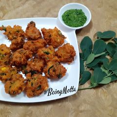 Channa Dal Drumstick leaves Pakora A picture of Channa Dal Drumstick leaves Pakora.