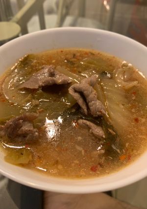 Hình của món Canh cải chua thịt bò.