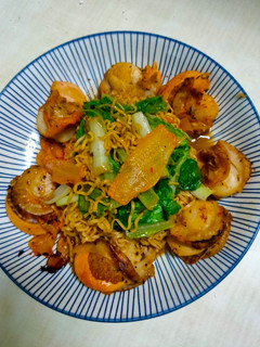 炒泡菜干貝泡麵 的食譜成品照片