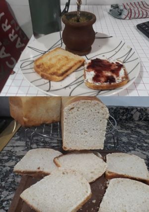 Una foto de Pan de molde de masa madre