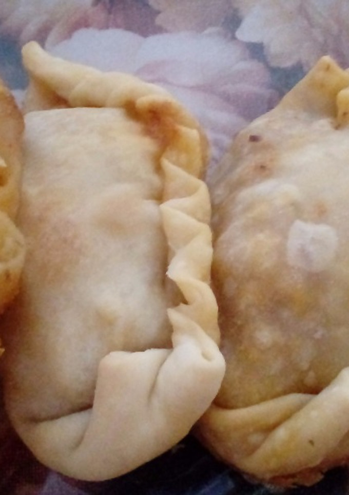 Una foto de Empanadas de pollo fáciles y rendidoras