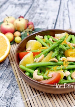 Hình của món Salad Măng tây Cam vàng.