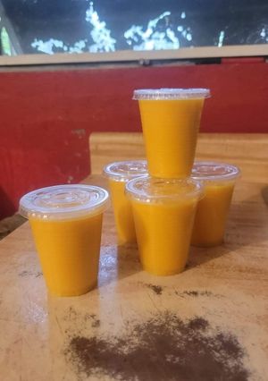Una foto de Refrescate con un limber de mango 🥭 ¡ vamonosss a la cocina !
