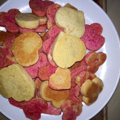 A picture of Colorful cookies.