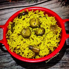A picture of Mushroom rice.