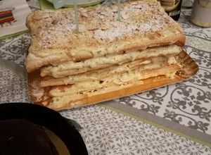 Foto di Millefoglie crema chantilly mandorle e cioccolato