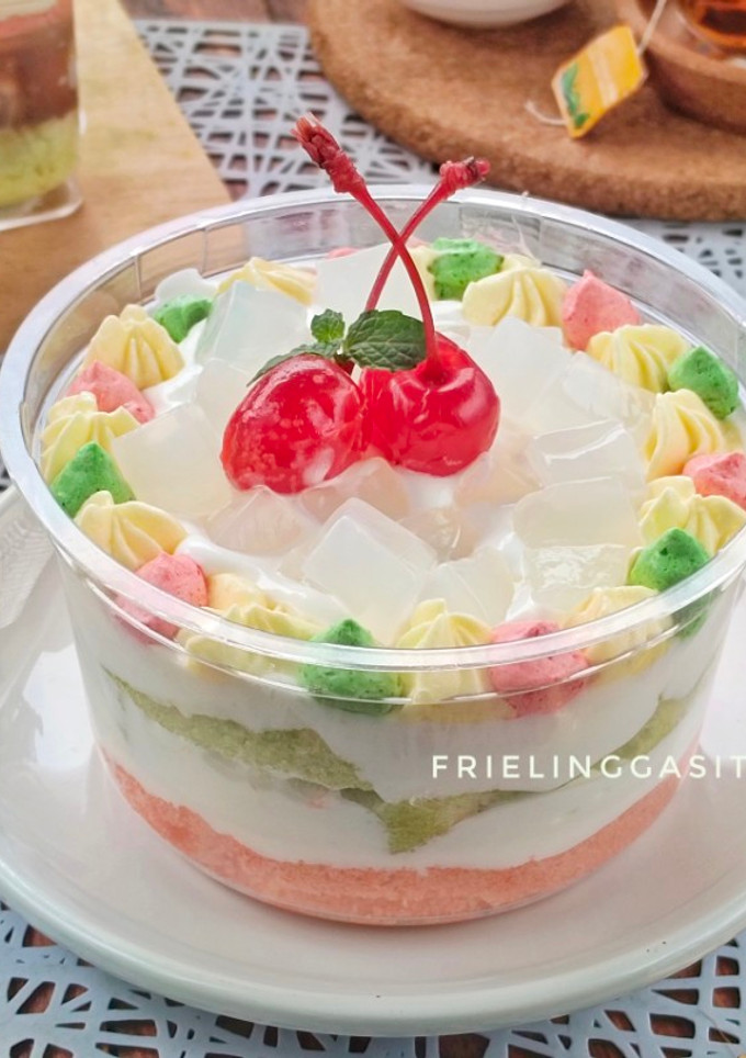 Foto resep Dessert Box Dengan Cream Premium