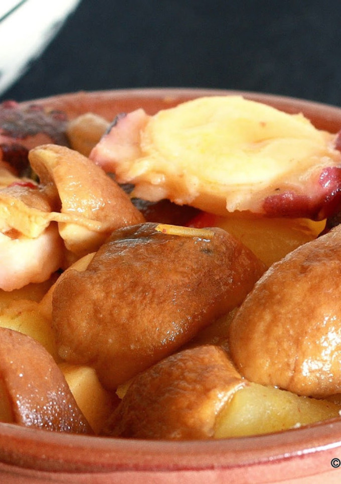 Una foto de Guiso de boletus con pulpo
