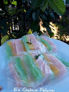 Foto resep 1. Es Gabus Pelangi