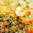 Arroz integral con quinoa y gambas