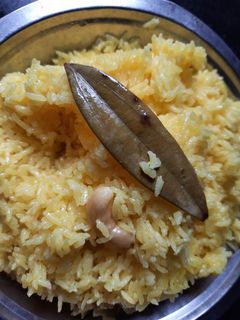 বাসন্তী পোলাও(Basonti pulao recipe in Bengali) রেসিপির প্রধান ছবি