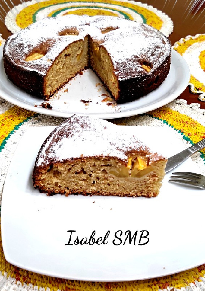 Una foto de Bizcocho de espelta con manzana