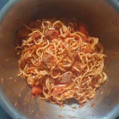 A picture of Beef Carrot Tomato Tagliolini.