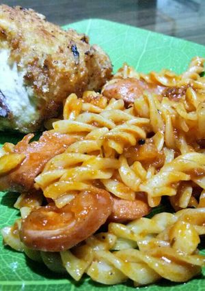 Foto resep Chicken mozarella with fusilli bolognise