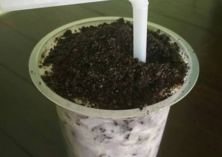 Cara termudah untuk Terbaik AppetizingMilkshake taro oreo 
