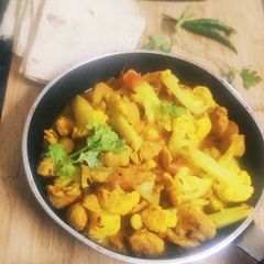A picture of Gobhi soyabean.