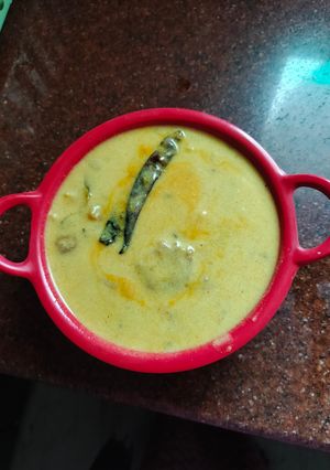 कढ़ी पकौड़ा रेसिपी मुख्य फोटो