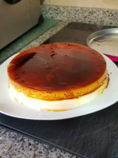 Una foto de Tocino de cielo GM D con tarta de queso