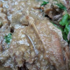A picture of Deshi chicken bahari.