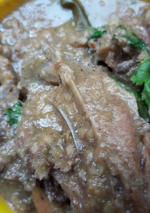 A picture of Deshi chicken bahari.