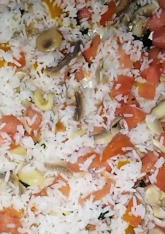 Una foto de Ensalada de arroz rápida #ComidaRapidayFacil