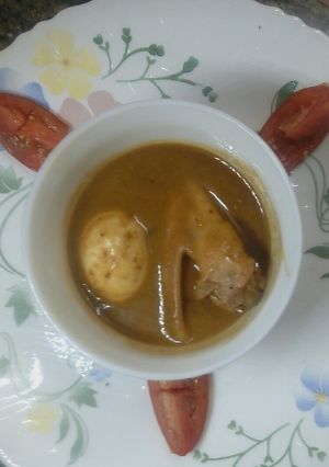 A picture of Ethiopian shiro chicken n egg curry# chicken contest.